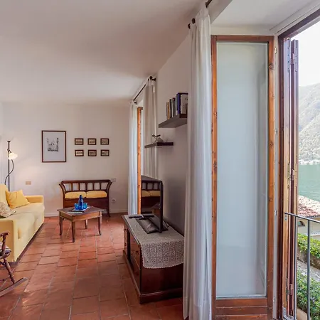 With Shared Pool And Parking! View * Nesso